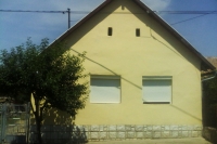 Mágocs eladó családi ház 65m2 2 szobafüvesített udvar ingatlan hirdetéshez feltöltött kép